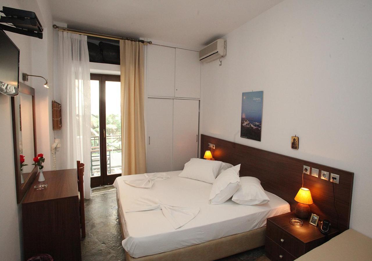 Pergola Aparthotel Livadi  Exterior photo