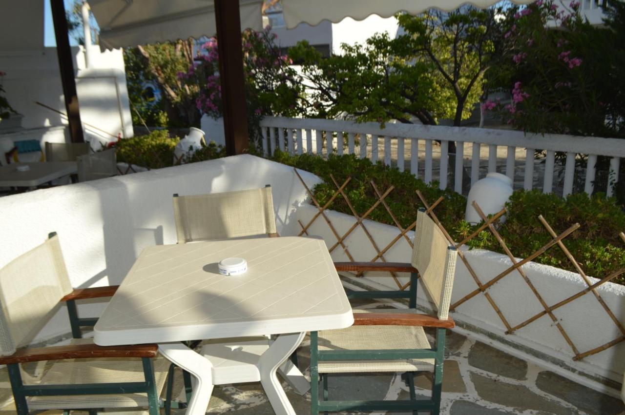 Pergola Aparthotel Livadi  Exterior photo