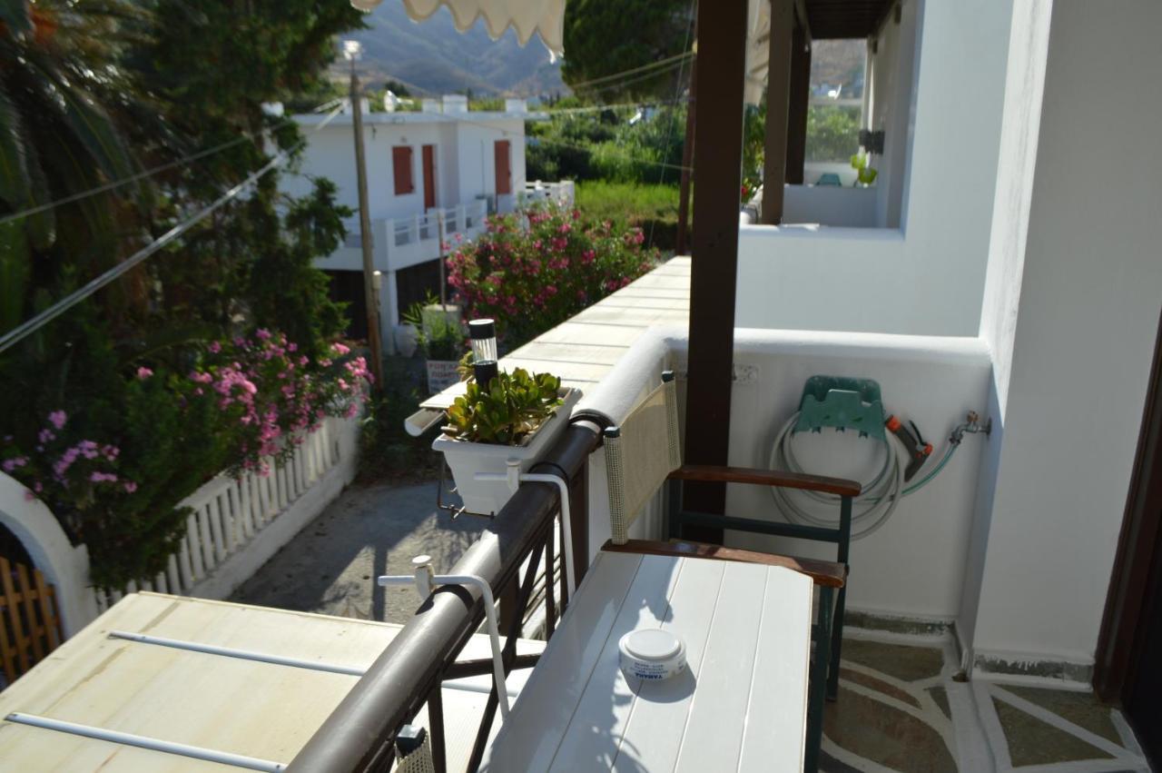 Pergola Aparthotel Livadi  Exterior photo
